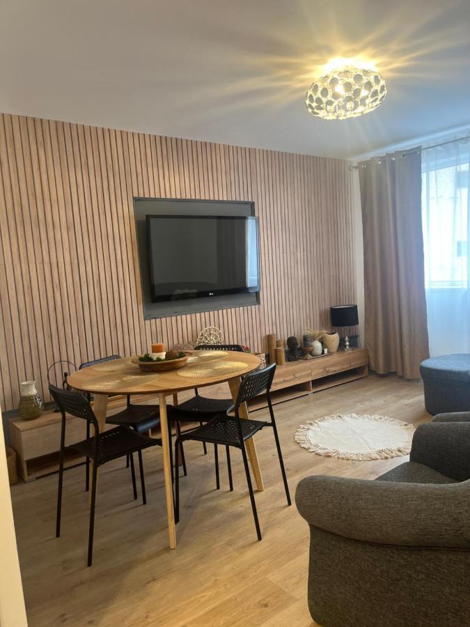 Roman Residence Apartment Borşa Esterno foto